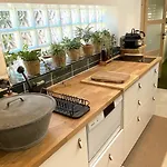 Tropical بيت للعطل ناربون