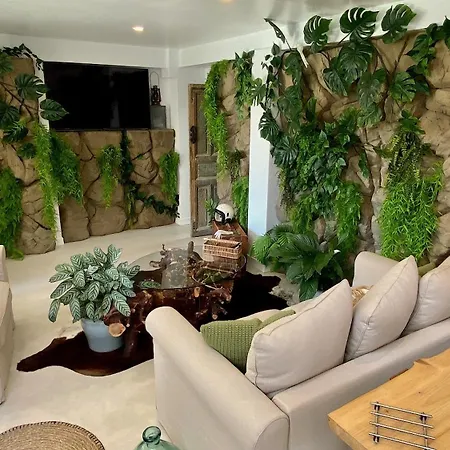 Villa Tropical *